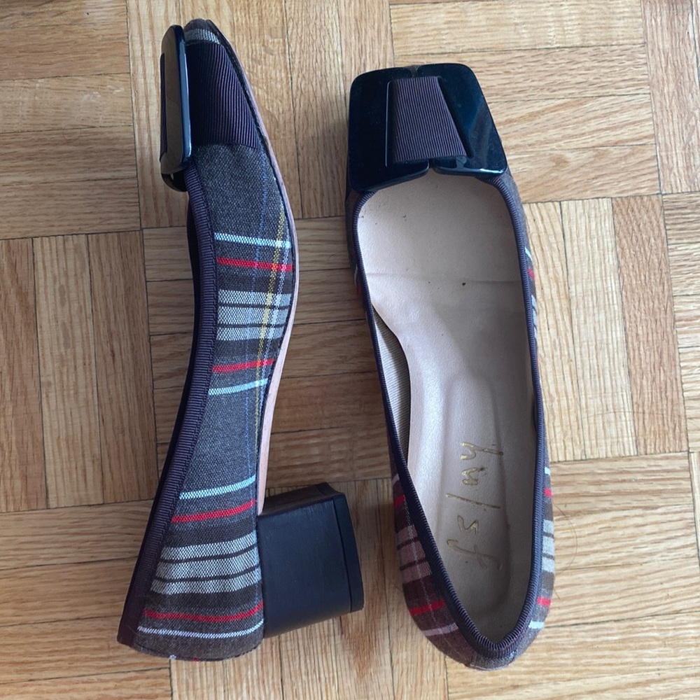 French Sole Brown Plaid Heels